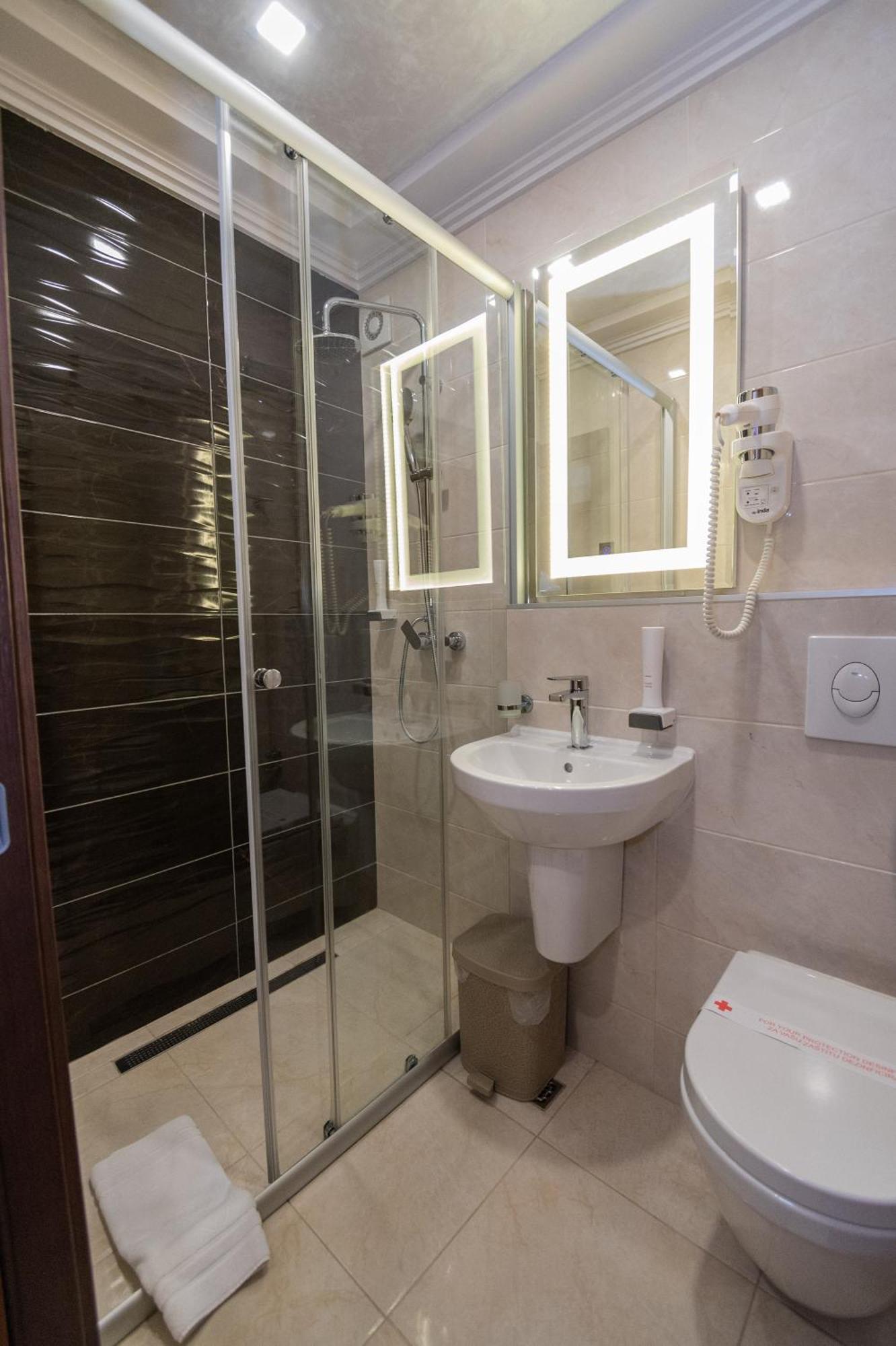 Hotel Park Srebrenik Bagian luar foto