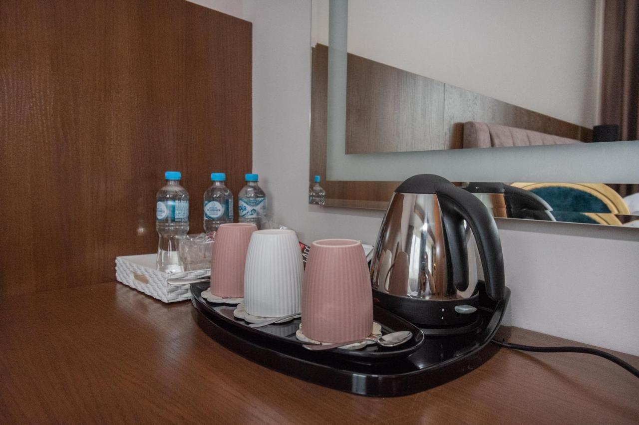 Hotel Park Srebrenik Bagian luar foto