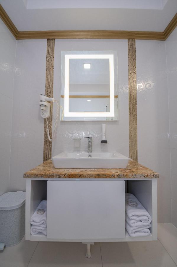 Hotel Park Srebrenik Bagian luar foto